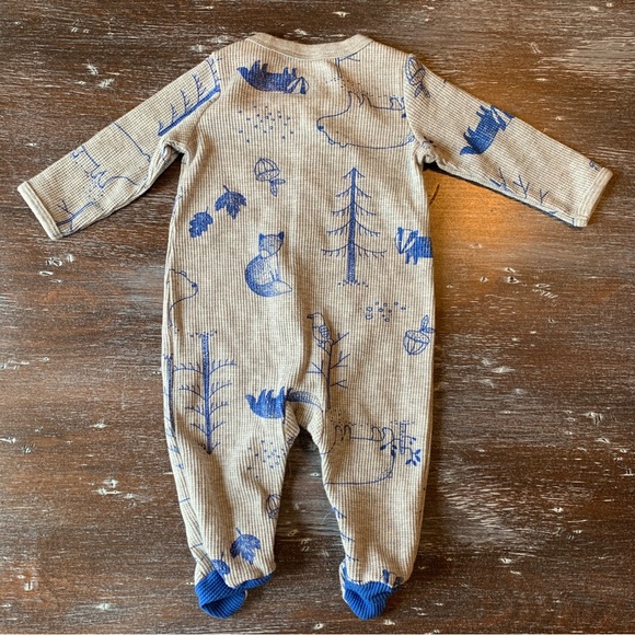 🤍3/$12 Grey and Blue Forest Footed Pajamas Carter’s 3 Months - Picture 3 of 3